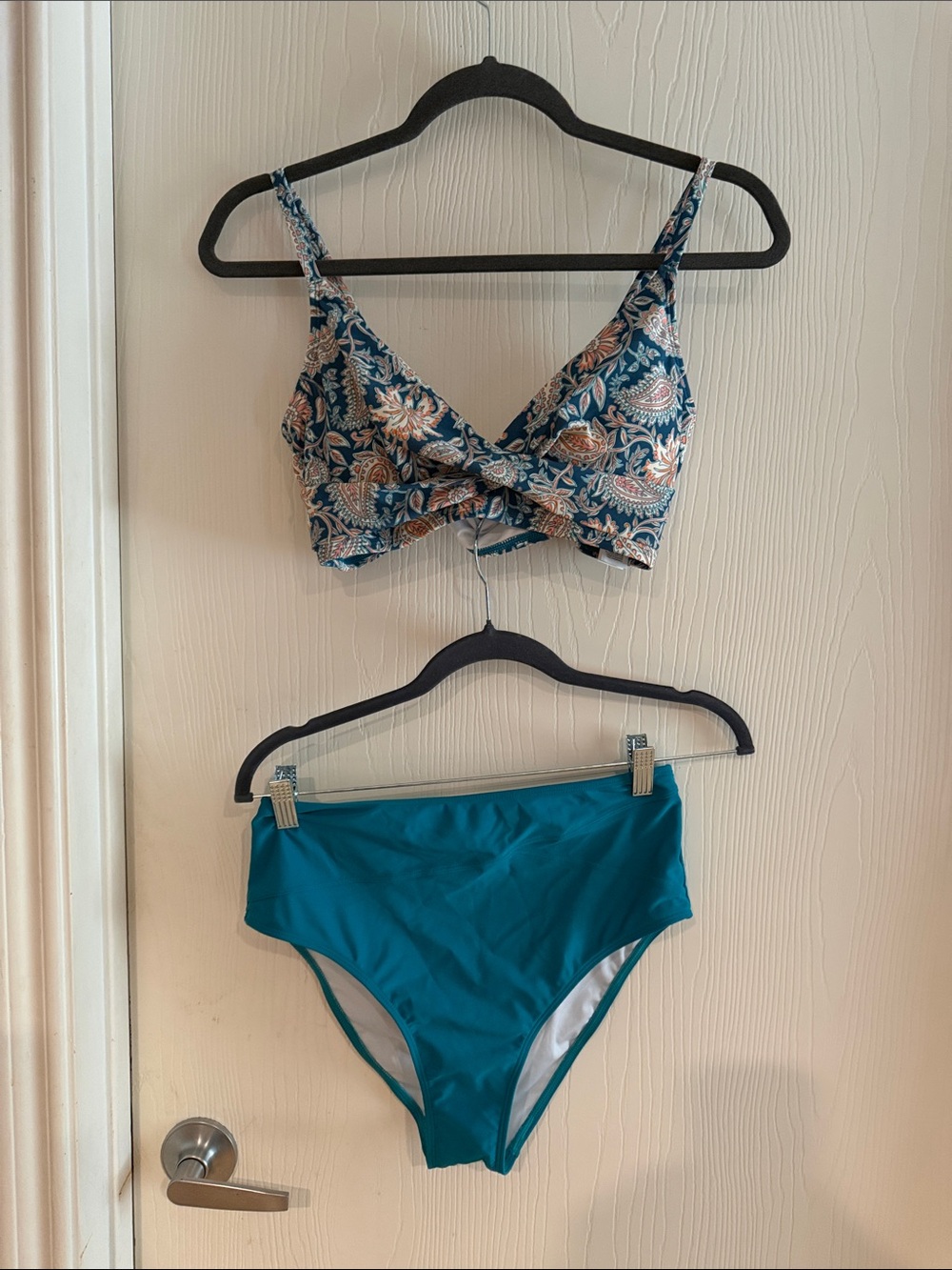 Cupshe Teal Floral Twist-Front Bikini Set